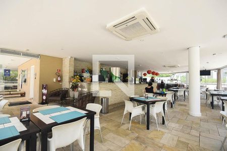 Apartamento à venda com 300m², 3 quartos e 3 vagasRestaurante