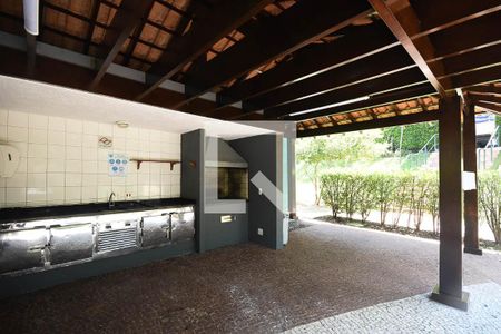 Apartamento à venda com 300m², 3 quartos e 3 vagasChurrasqueira