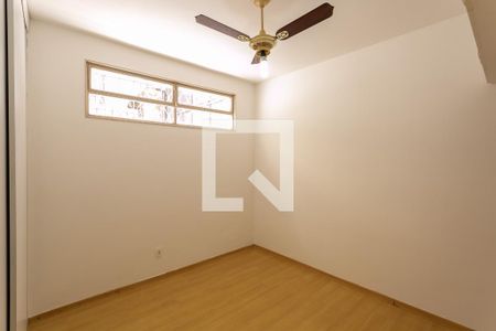 Apartamento à venda com 135m², 3 quartos e 1 vaga Apartamento à venda com 135m², 3 quartos e 1 vagaQuarto 3 - Suíte
