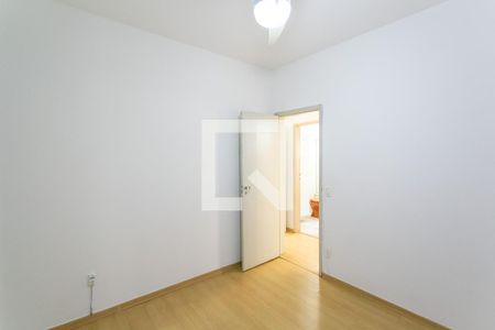 Apartamento à venda com 135m², 3 quartos e 1 vaga Apartamento à venda com 135m², 3 quartos e 1 vagaQuarto 2
