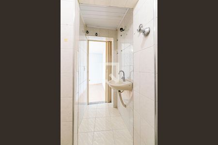 Casa para alugar com 60m², 1 quarto e sem vaga Casa para alugar com 60m², 1 quarto e sem vagaBanheiro da Suíte