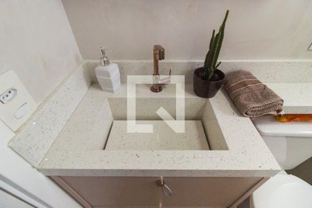 Apartamento à venda com 46m², 2 quartos e 1 vaga Apartamento à venda com 46m², 2 quartos e 1 vagaBanheiro