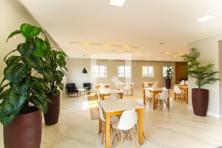 Apartamento à venda com 46m², 2 quartos e 1 vaga Apartamento à venda com 46m², 2 quartos e 1 vagaSalão de festas