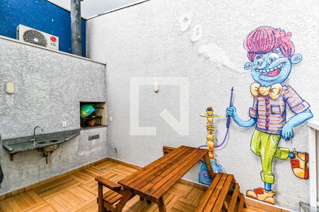 Casa à venda com 97m², 3 quartos e 2 vagasVaranda