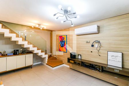 Sala de casa à venda com 3 quartos, 97m² em Chácara Santo Antônio (zona Sul), São Paulo