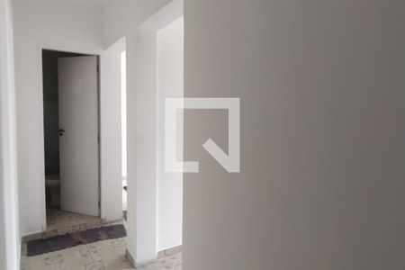Corredor  de apartamento para alugar com 2 quartos, 80m² em Jardim São Luís, Suzano