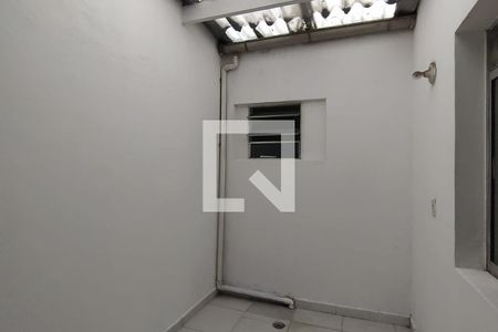 Apartamento para alugar com 80m², 2 quartos e 1 vaga Apartamento para alugar com 80m², 2 quartos e 1 vagaArea de Serviço