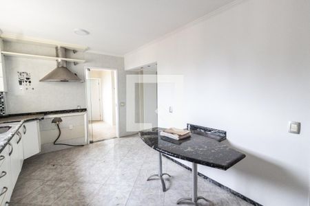 Apartamento para alugar com 153m², 3 quartos e 3 vagasCozinha