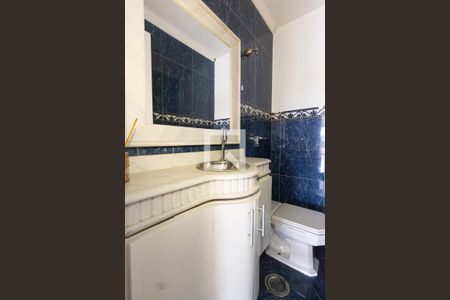 Apartamento para alugar com 153m², 3 quartos e 3 vagasLavabo