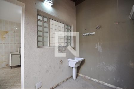 Casa de condomínio à venda com 110m², 3 quartos e 2 vagasÁrea de Serviço