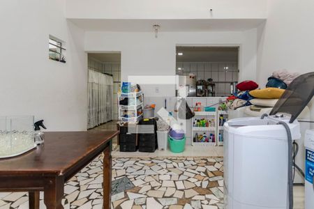 Casa para alugar com 198m², 4 quartos e 2 vagas Casa para alugar com 198m², 4 quartos e 2 vagasÁrea de Serviço