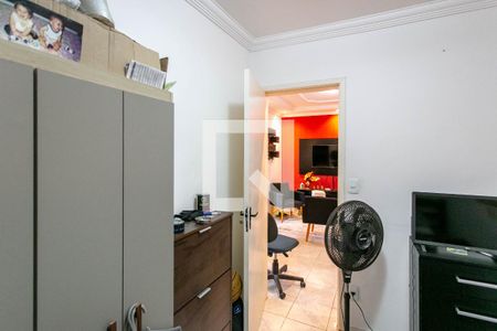 Quarto 1 de apartamento para alugar com 2 quartos, 50m² em Heliópolis, Belo Horizonte