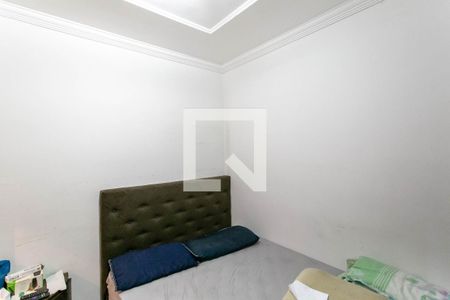 Quarto 2 de apartamento para alugar com 2 quartos, 50m² em Heliópolis, Belo Horizonte
