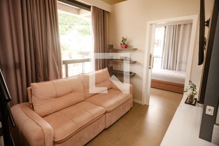 Sala de apartamento para alugar com 2 quartos, 77m² em Agronômica, Florianópolis