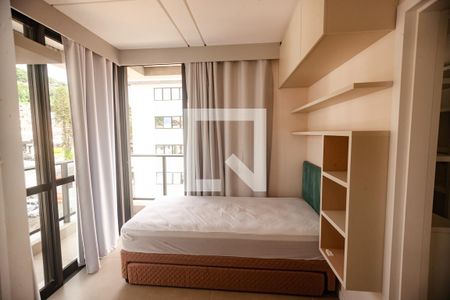 Quarto 1 de apartamento para alugar com 2 quartos, 77m² em Agronômica, Florianópolis