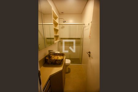 Apartamento para alugar com 77m², 2 quartos e 2 vagasBanheiro