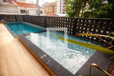 Apartamento para alugar com 77m², 2 quartos e 2 vagasPiscina
