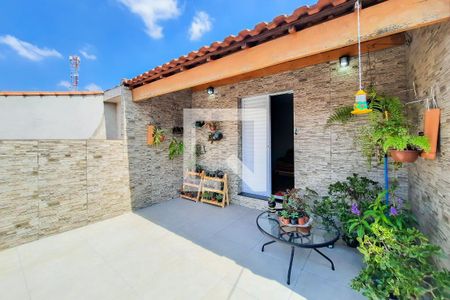 Casa à venda com 98m², 2 quartos e 2 vagasVaranda do Quarto 1