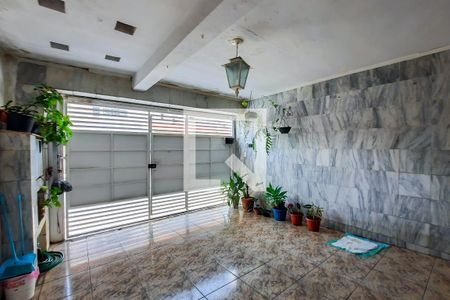 Casa à venda com 98m², 2 quartos e 2 vagasGaragem