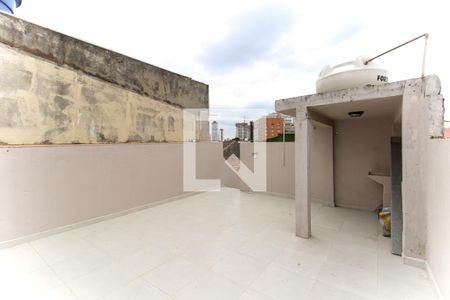 Casa para alugar com 100m², 2 quartos e sem vagaVaranda