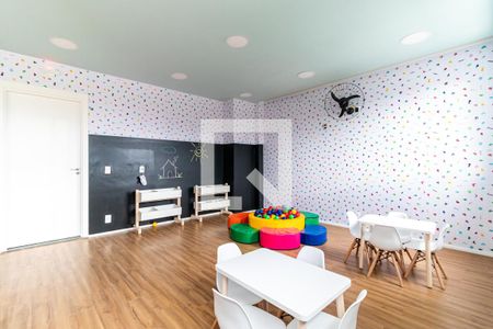 Apartamento à venda com 37m², 2 quartos e sem vagaÁrea comum - Brinquedoteca