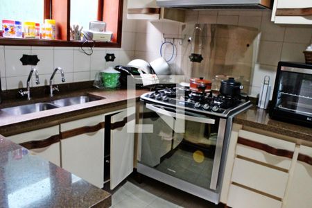 Casa para alugar com 360m², 3 quartos e 3 vagasCozinha