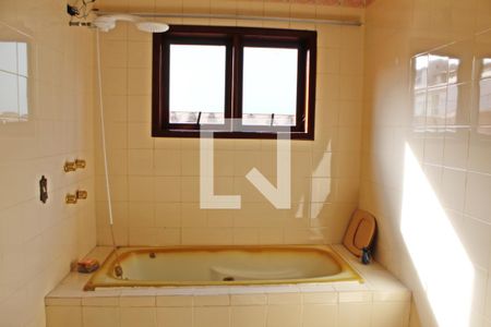 Casa para alugar com 360m², 3 quartos e 3 vagasBanheiro da Suíte