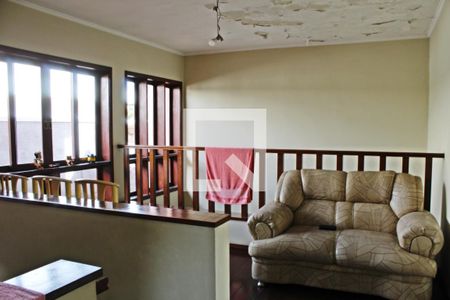 Casa para alugar com 360m², 3 quartos e 3 vagasHall social