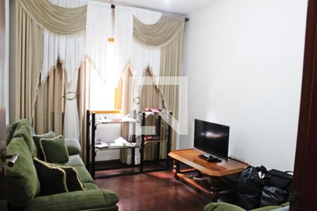 Casa para alugar com 360m², 3 quartos e 3 vagasSala