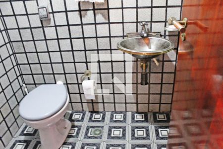 Casa para alugar com 360m², 3 quartos e 3 vagasLavabo