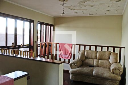 Casa para alugar com 360m², 3 quartos e 3 vagasHall social