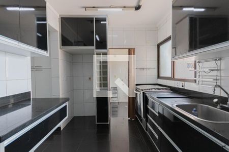 Apartamento à venda com 128m², 3 quartos e 1 vagaCozinha