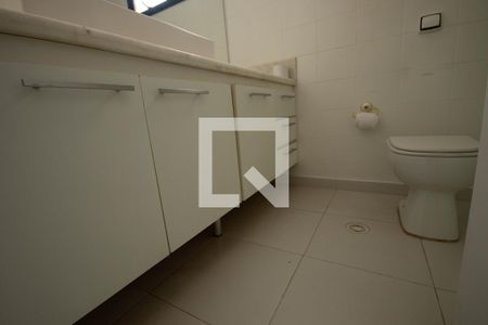 Apartamento à venda com 128m², 3 quartos e 1 vagaBanheiro 2