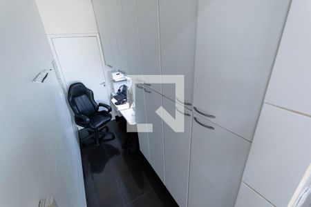 Apartamento à venda com 128m², 3 quartos e 1 vagaEscritório