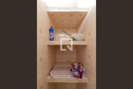 Casa à venda com 75m², 2 quartos e 1 vagaBanheiro