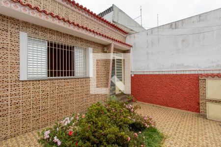 Casa à venda com 75m², 2 quartos e 1 vagaQuintal