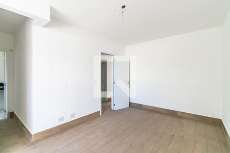 Casa à venda com 175m², 3 quartos e 2 vagasSuíte