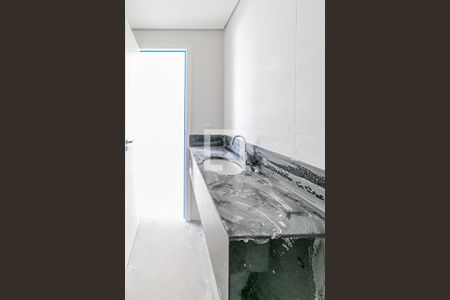 Lavabo de casa para alugar com 3 quartos, 175m² em Trevo, Belo Horizonte