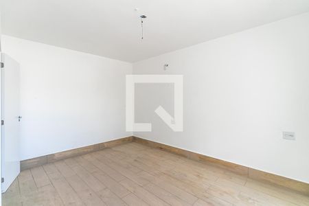 Casa à venda com 175m², 3 quartos e 2 vagasSuíte