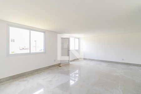 Sala de casa à venda com 3 quartos, 175m² em Trevo, Belo Horizonte