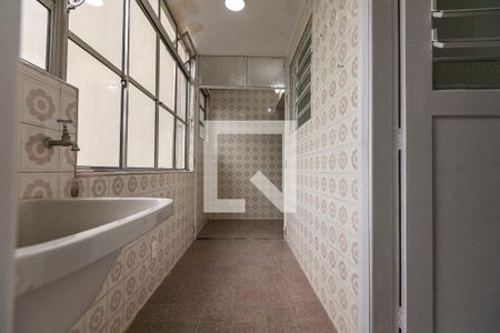 Apartamento à venda com 106m², 3 quartos e 1 vagaÁrea de Serviço