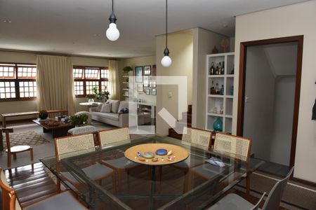 Sala de casa à venda com 3 quartos, 400m² em Vila Anhanguera, São Paulo