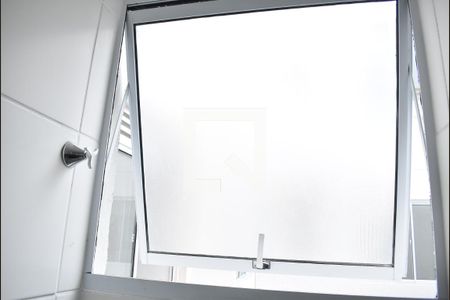 Apartamento para alugar com 41m², 2 quartos e 1 vagaDetalhe do banheiro