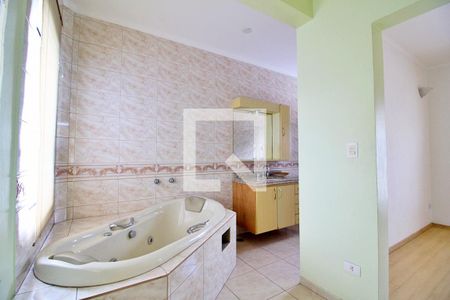 Casa à venda com 260m², 3 quartos e 2 vagasBanheiro da Suíte