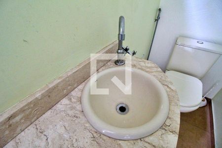 Casa à venda com 260m², 3 quartos e 2 vagasLavabo