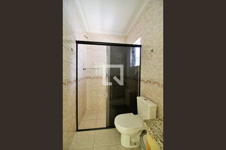 Casa à venda com 260m², 3 quartos e 2 vagasBanheiro