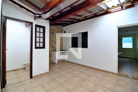 Casa à venda com 260m², 3 quartos e 2 vagasÁrea de Serviço