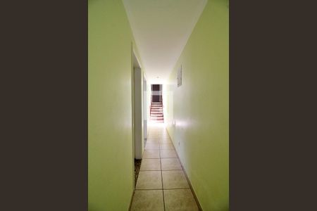 Casa à venda com 260m², 3 quartos e 2 vagasCorredor