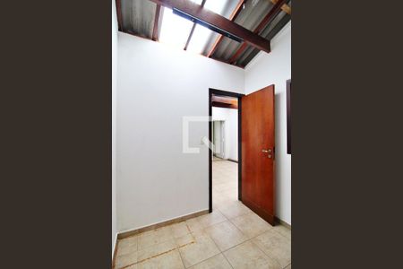 Casa à venda com 260m², 3 quartos e 2 vagasÁrea de Serviço