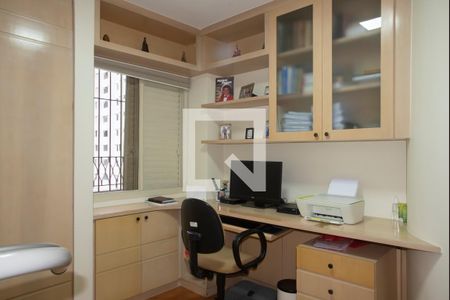 Apartamento à venda com 412m², 6 quartos e 4 vagasQuarto 1